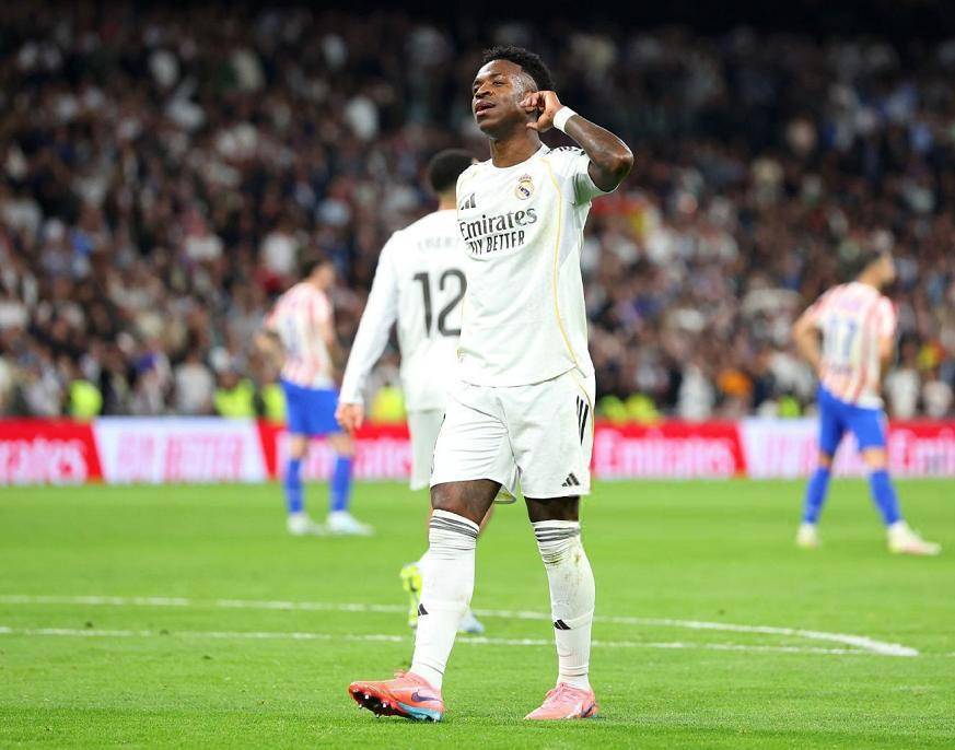 足坛一夜动态！曼城2-0阿森纳夺冠，巴萨夺17连胜，皇马复仇马竞